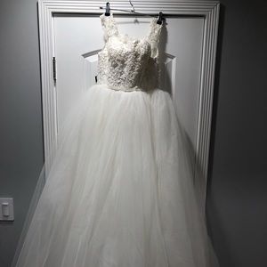 Brand New Wedding Gown